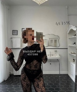 Проститутка Атырау Девушка№457398 Айза Фотография №3689310